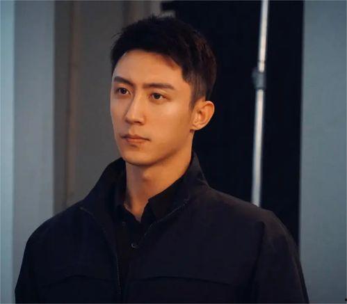 吃瓜娱乐圈黄景瑜,娱乐圈的瓜田，他的成长与蜕变